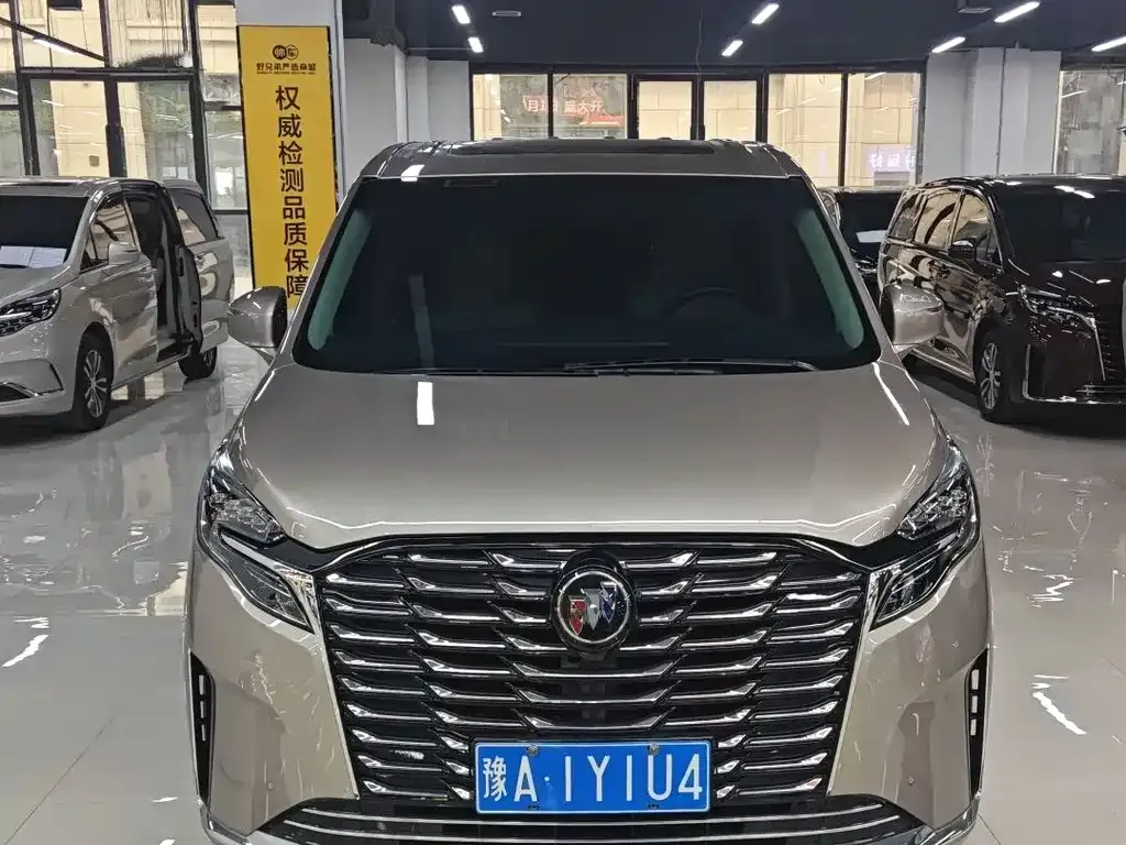 Buick GL8 2024 из CN, фото 2