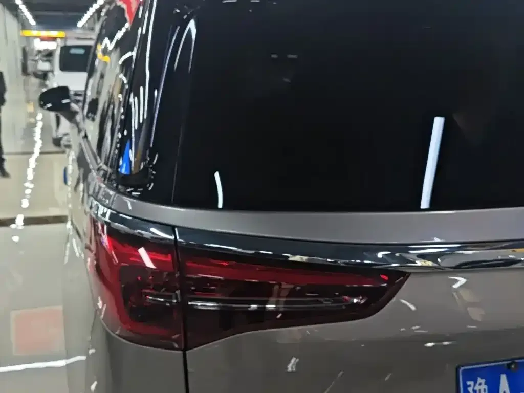 Buick GL8 2024 из CN, фото 6