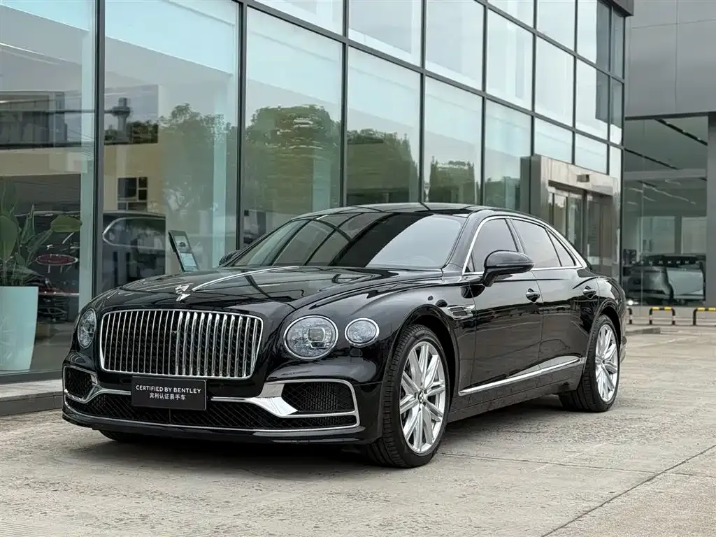 Bentley Flying Spur 2023 из CN, фото 1