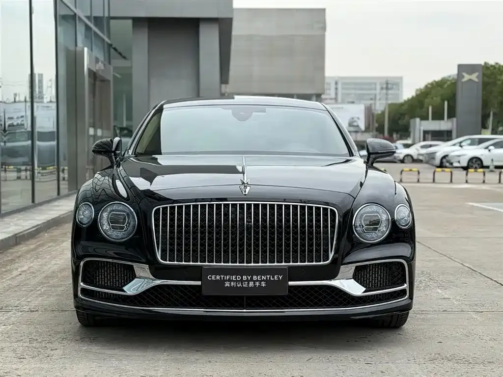 Bentley Flying Spur 2023 из CN, фото 2