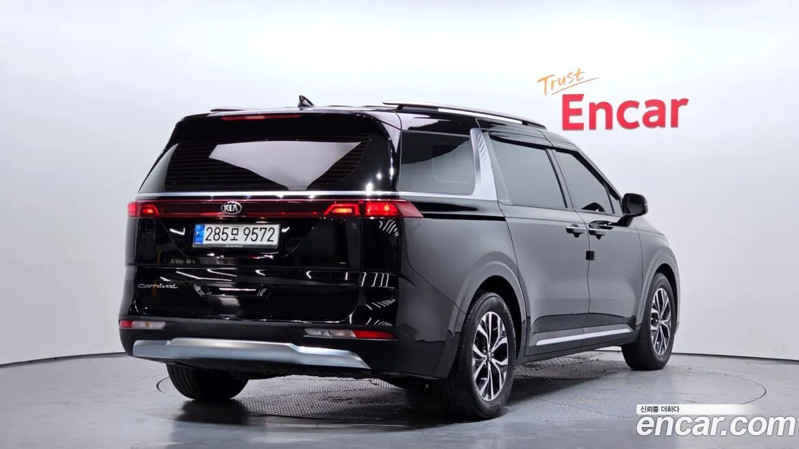 Kia Carnival 2021 из KR, фото 2