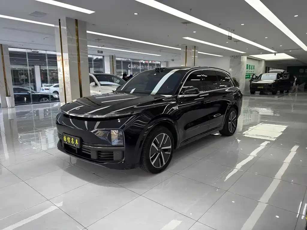 Li Auto L8 2024 из CN, фото 1