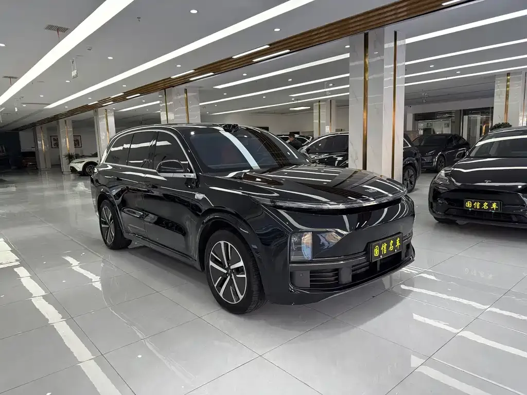 Li Auto L8 2024 из CN, фото 3