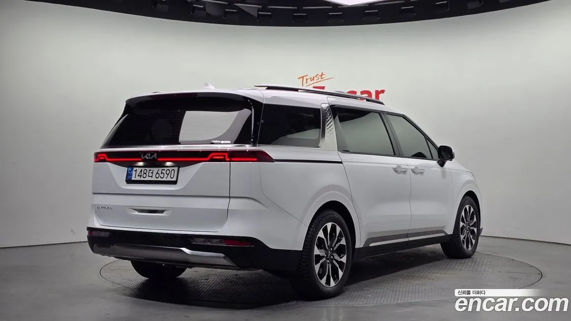 Kia Carnival 2022 из KR, фото 2