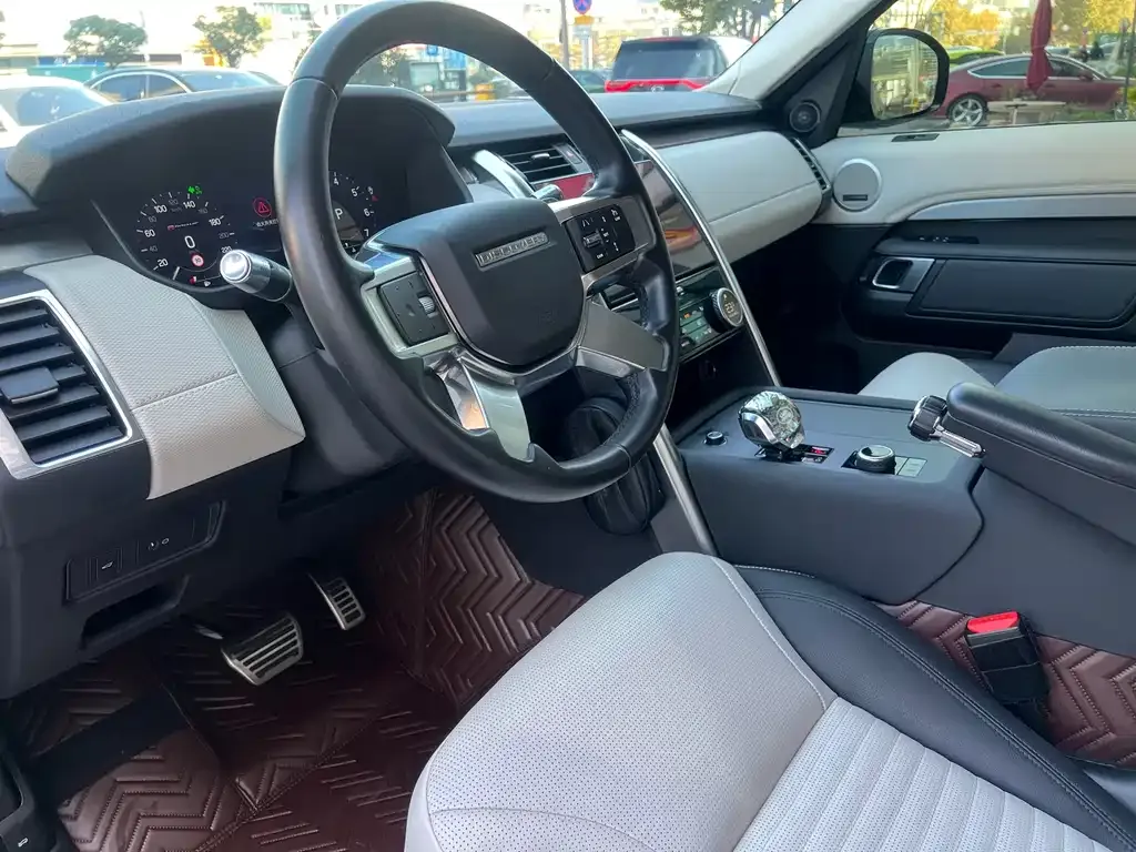 Land Rover Discovery 2021 из CN, фото 4