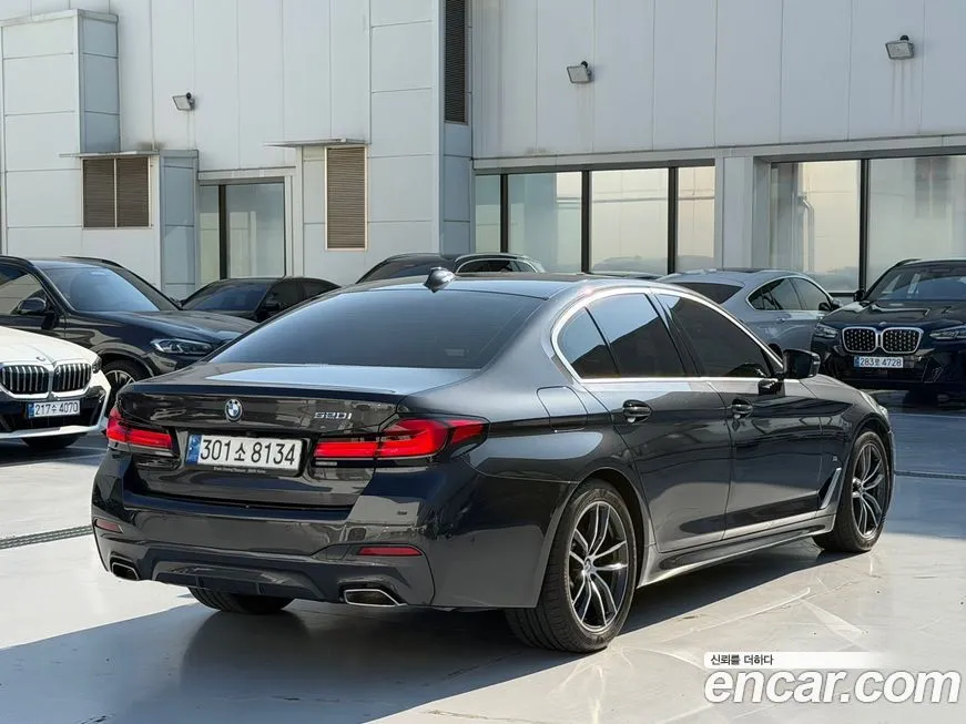 BMW 5-Series 2022 из KR, фото 2