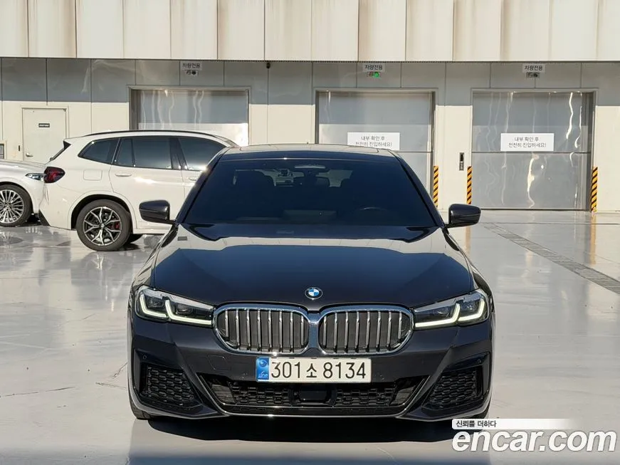 BMW 5-Series 2022 из KR, фото 3