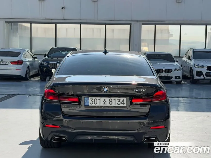 BMW 5-Series 2022 из KR, фото 4