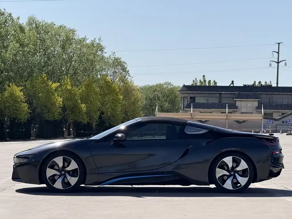 BMW i8 2021 из CN, фото 4