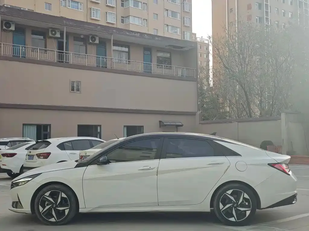 Hyundai Elantra 2021 из CN, фото 8