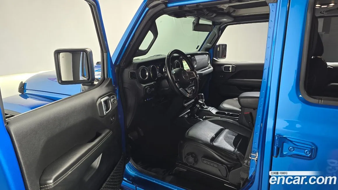 Jeep Wrangler 2022 из KR, фото 10