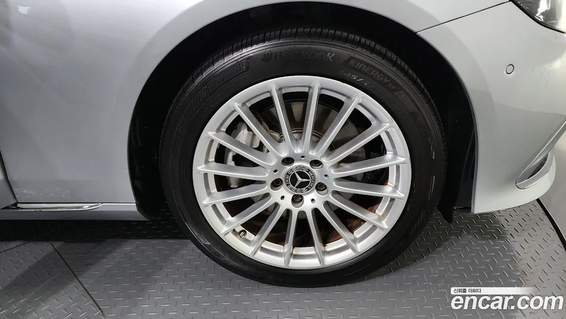 Mercedes-Benz E-Class 2021 из KR, фото 5