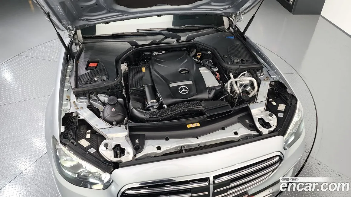 Mercedes-Benz E-Class 2021 из KR, фото 6