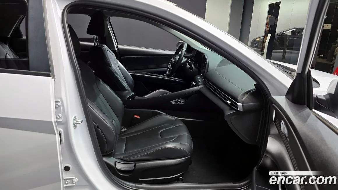 Hyundai AVANTE 2021 из KR, фото 10