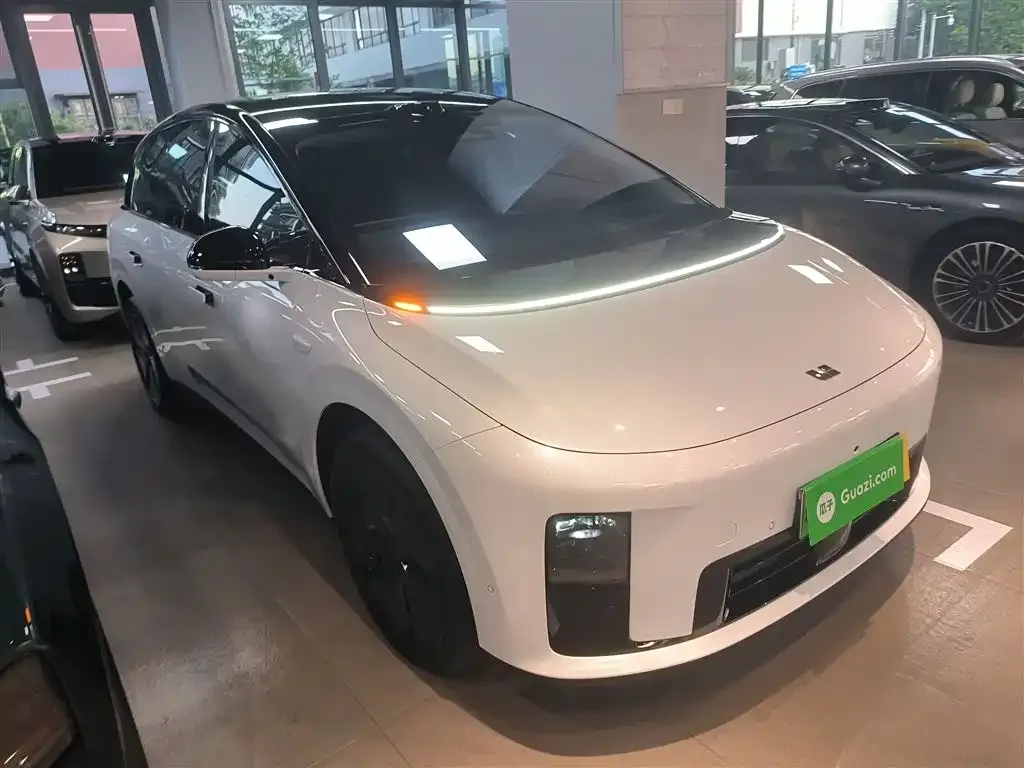 Li Auto i8 2025 из CN, фото 4