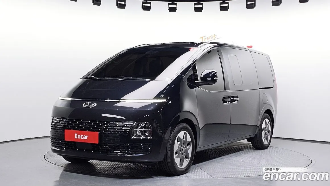 Hyundai Staria 2024 из KR, фото 1
