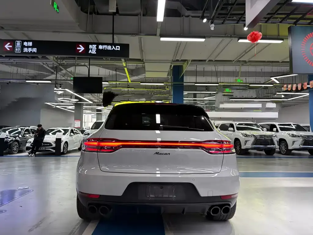 Porsche Macan 2021 из CN, фото 5