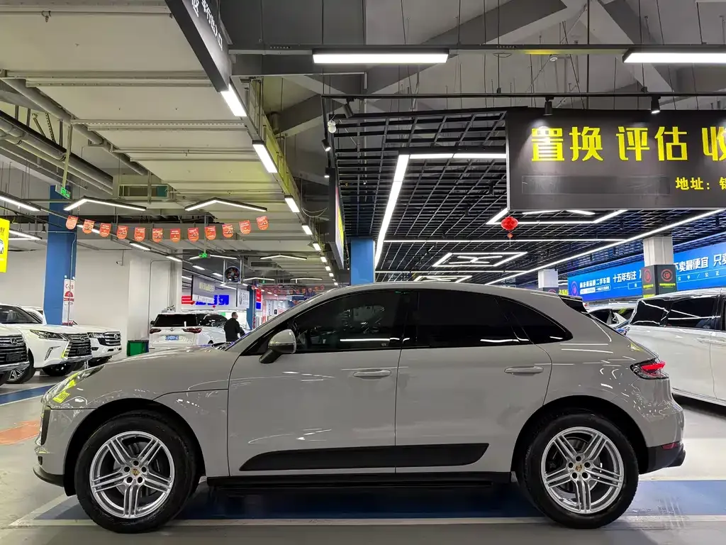 Porsche Macan 2021 из CN, фото 7