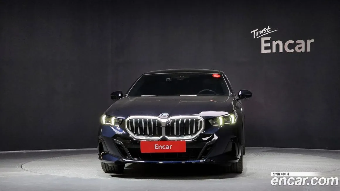 BMW 5-Series 2024 из KR, фото 3