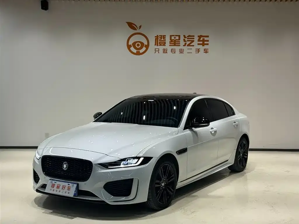 Jaguar XEL — фото 1