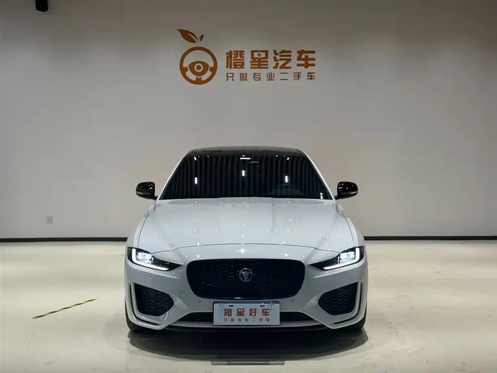 Jaguar XEL — фото 2