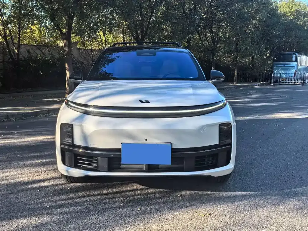 Li Auto L7 2023 из CN, фото 2