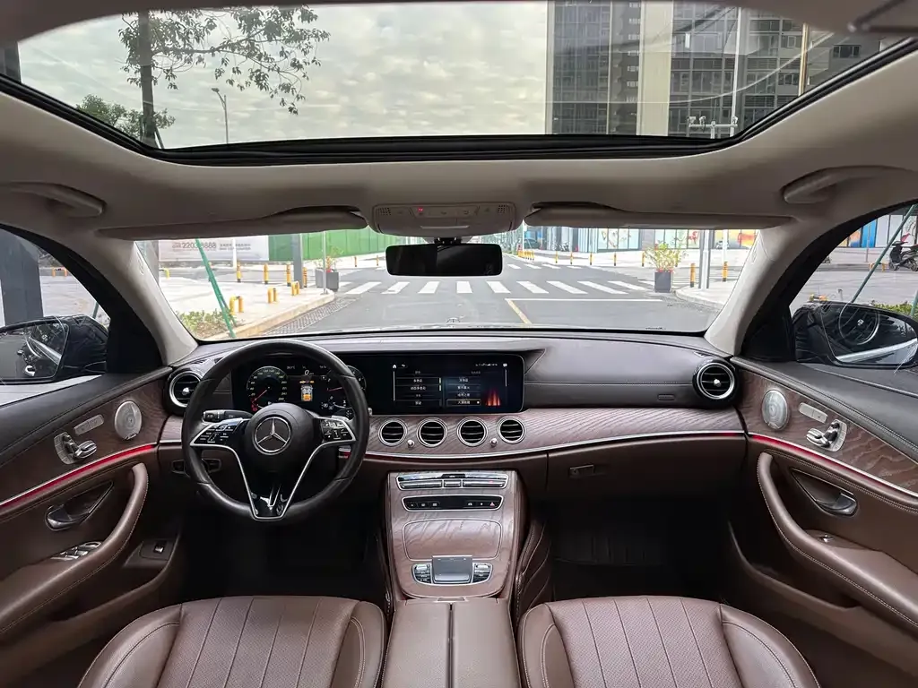 Mercedes-Benz E-Class 2022 из CN, фото 6