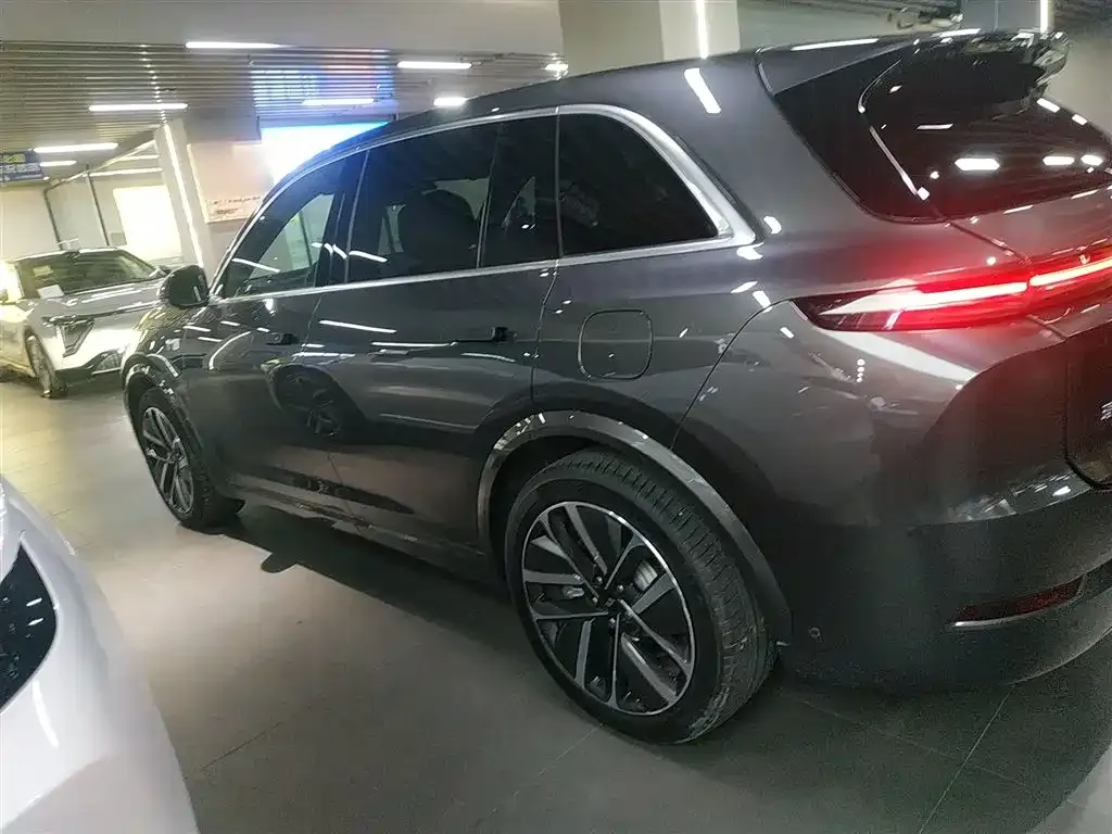 Li Auto L7 2024 из CN, фото 5