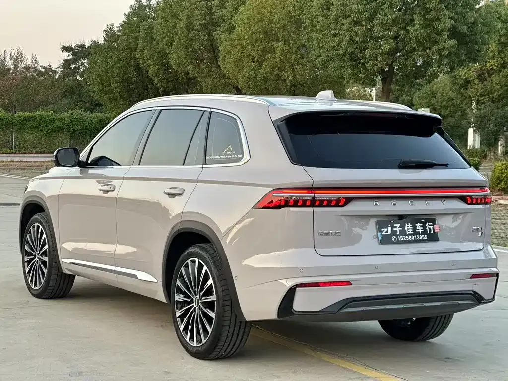 Geely Xingyue L — фото 3