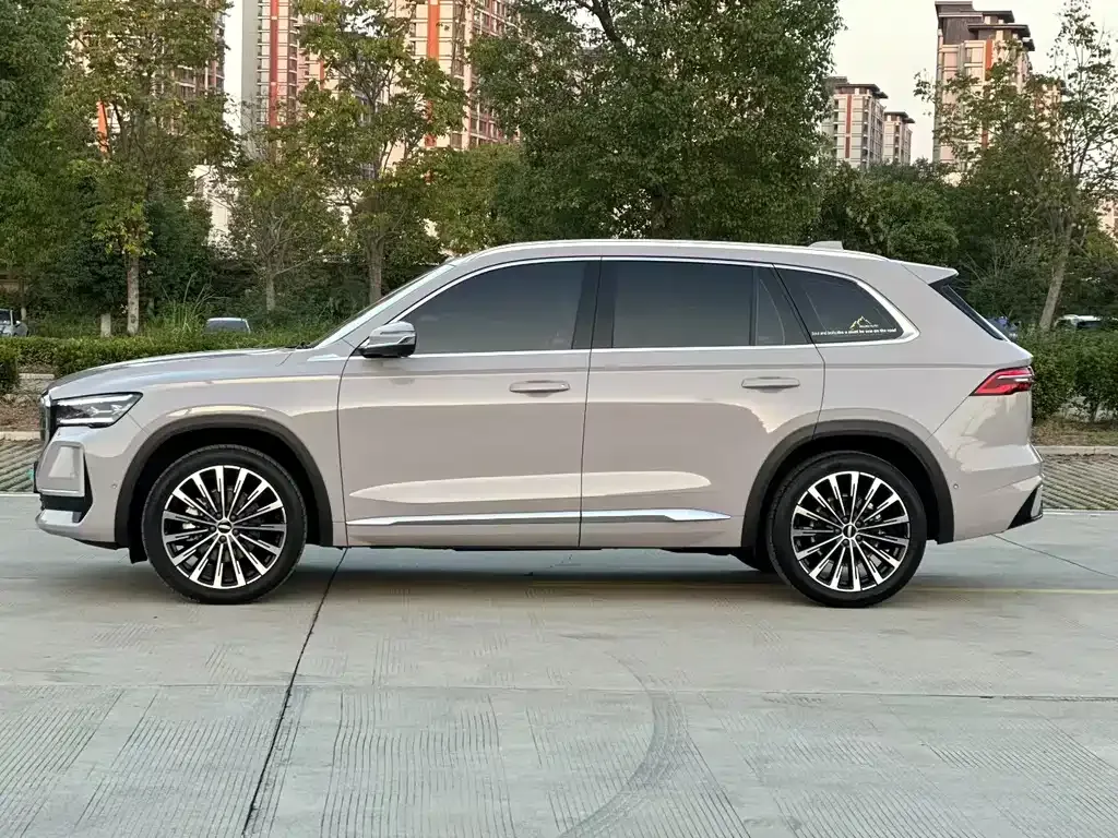 Geely Xingyue L — фото 6