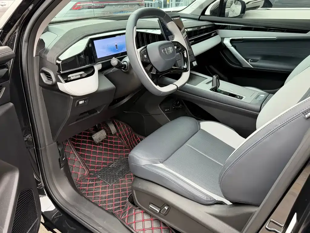 Geely Boyue L 2024 из CN, фото 6