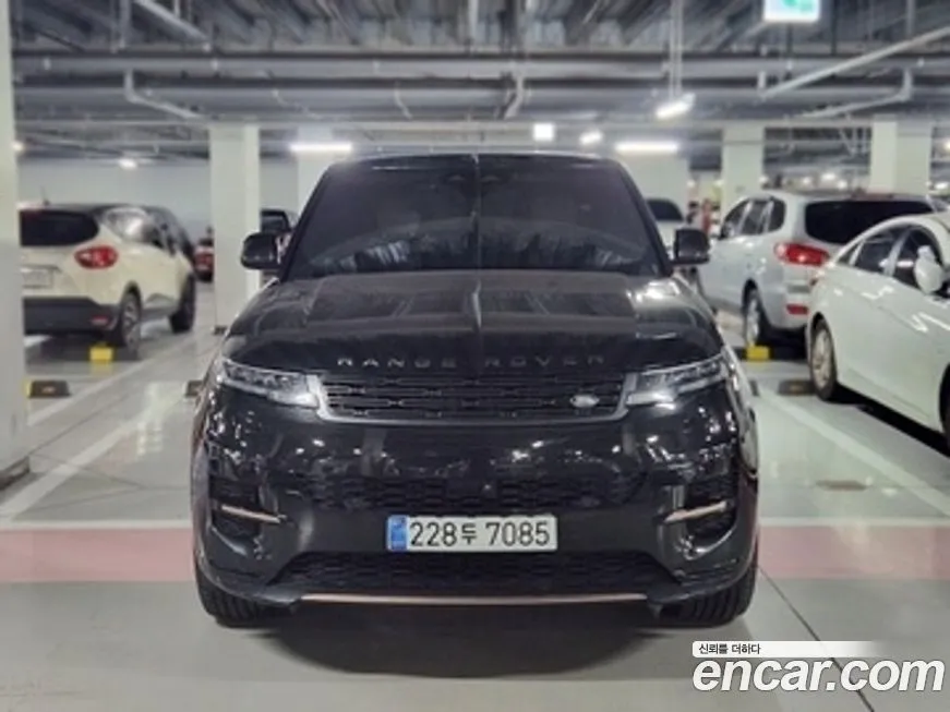Land Rover Range Rover Sport — фото 1