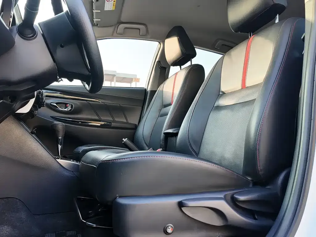 Toyota Yaris L 2022 из CN, фото 7