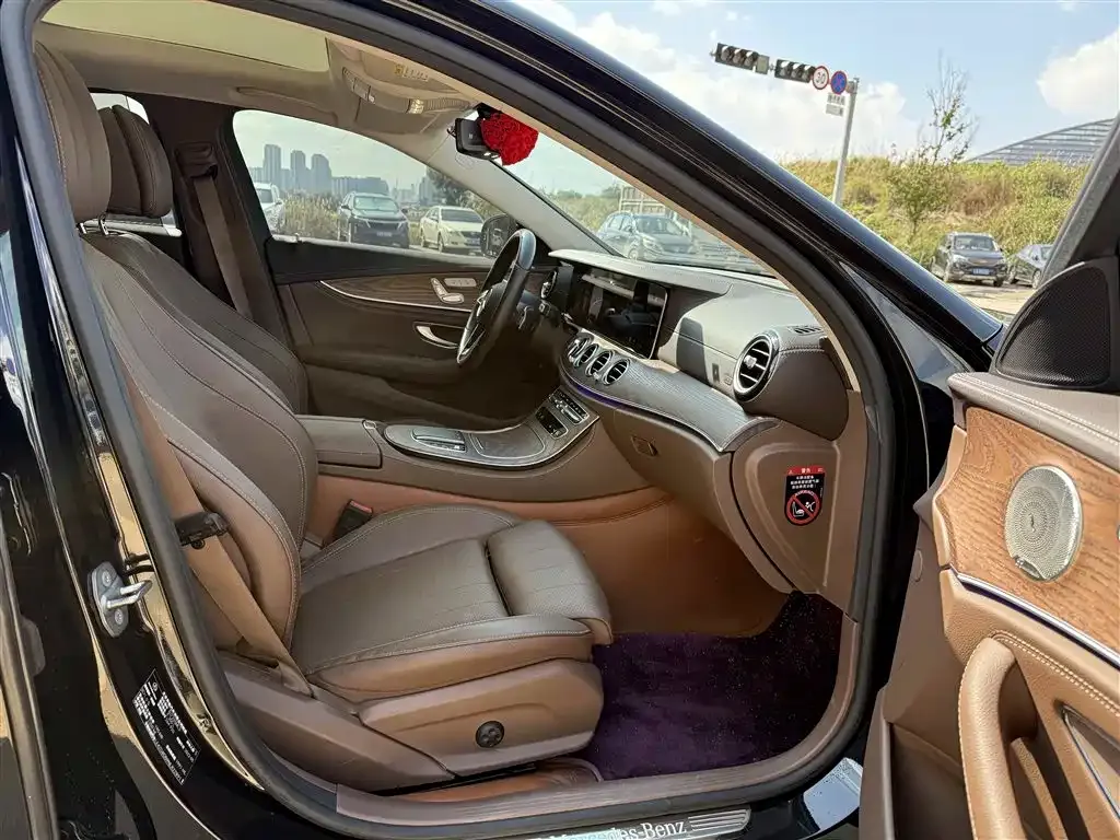 Mercedes-Benz E-Class 2022 из CN, фото 10