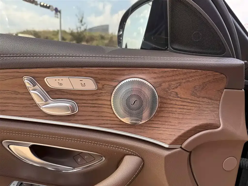 Mercedes-Benz E-Class 2022 из CN, фото 8