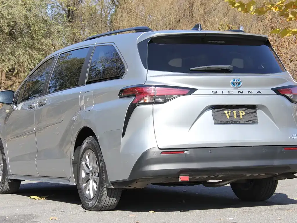 Toyota Sienna 2022 из CN, фото 7