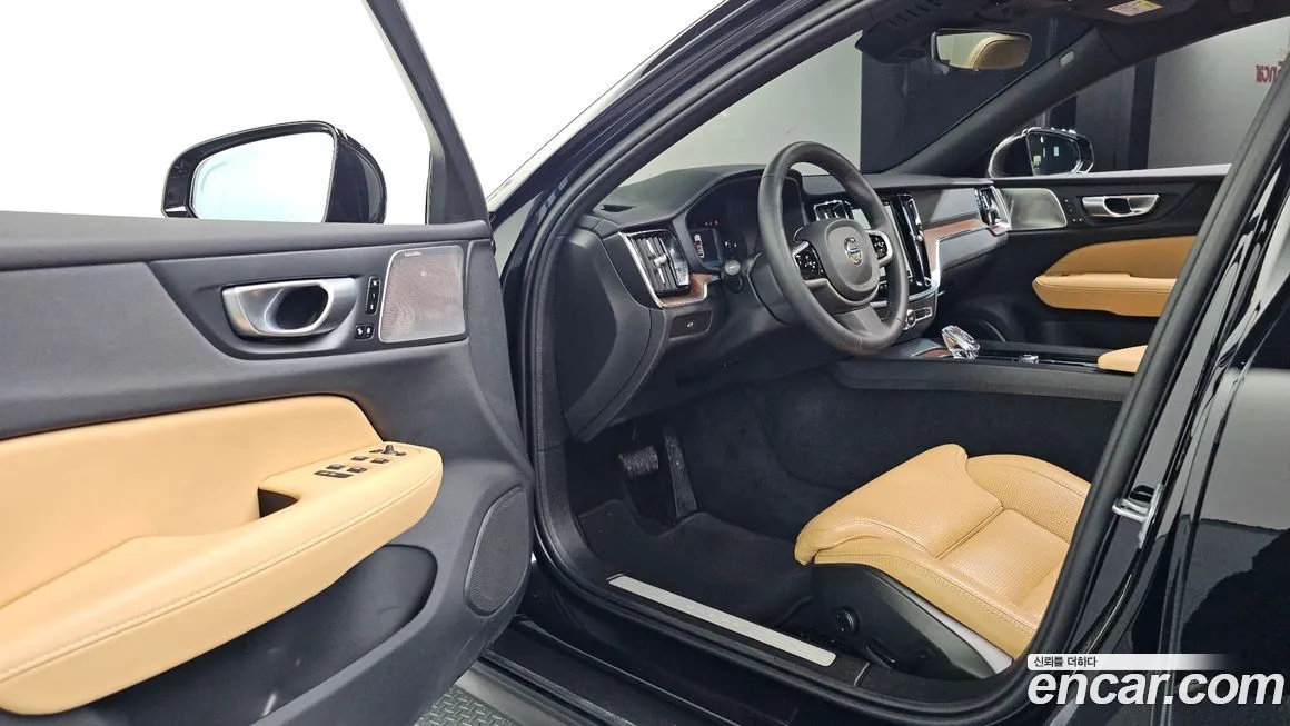 Volvo V60 2024 из KR, фото 10