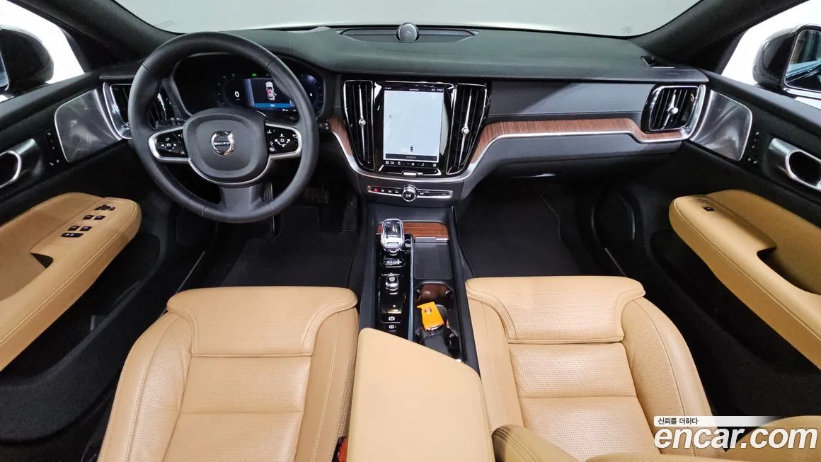 Volvo V60 2024 из KR, фото 7