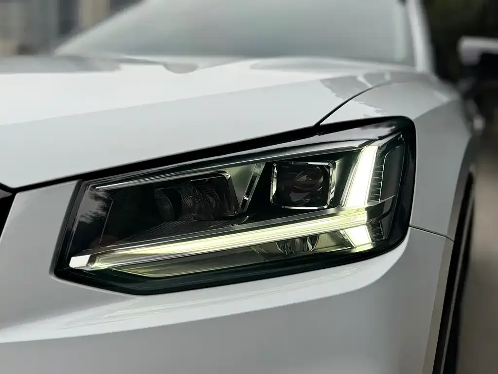 Audi Q2L 2021 из CN, фото 9