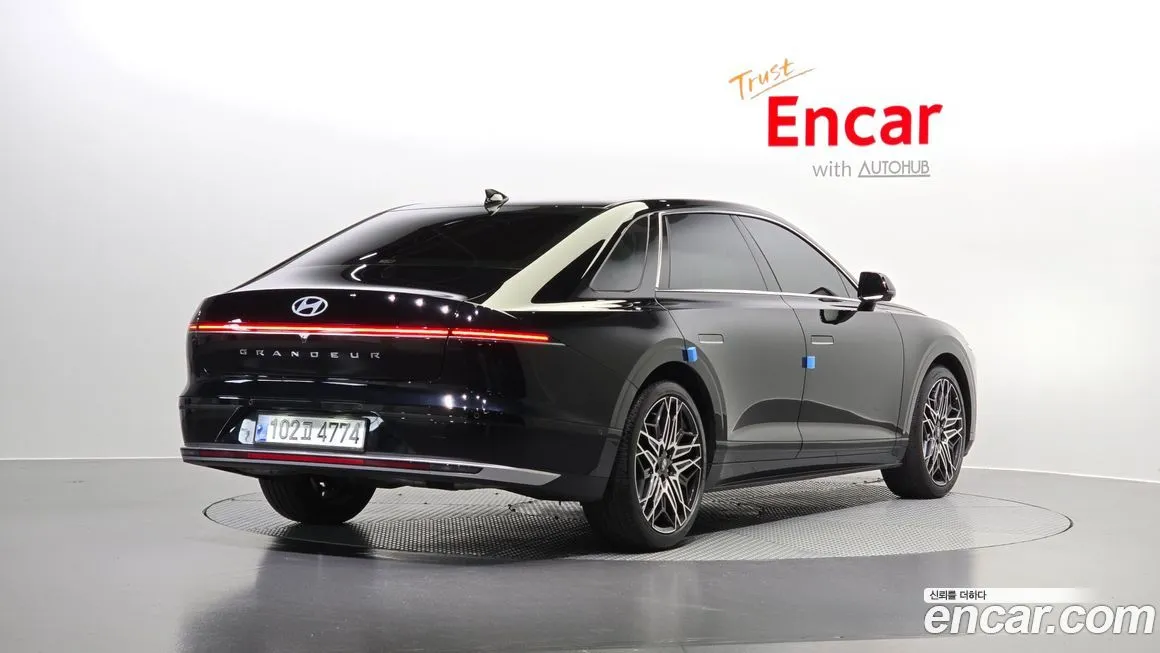 Hyundai Grandeur 2023 из KR, фото 2