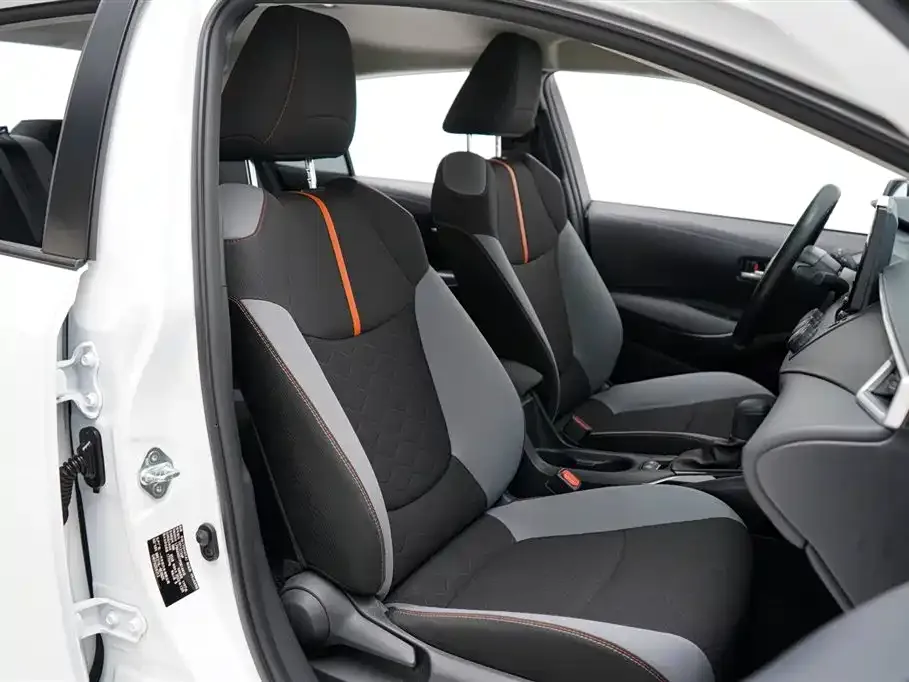 Toyota Corolla 2024 из CN, фото 8