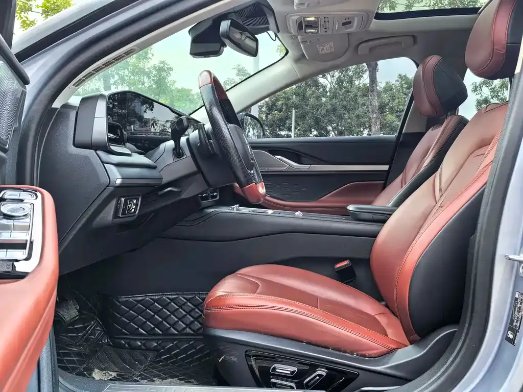 Lincoln Z 2023 из CN, фото 7