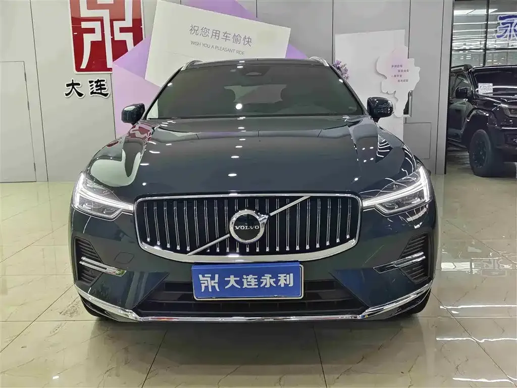 Volvo XC60 — фото 2
