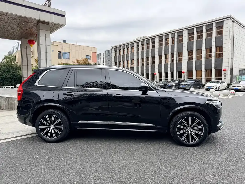 Volvo XC90 2021 из CN, фото 4