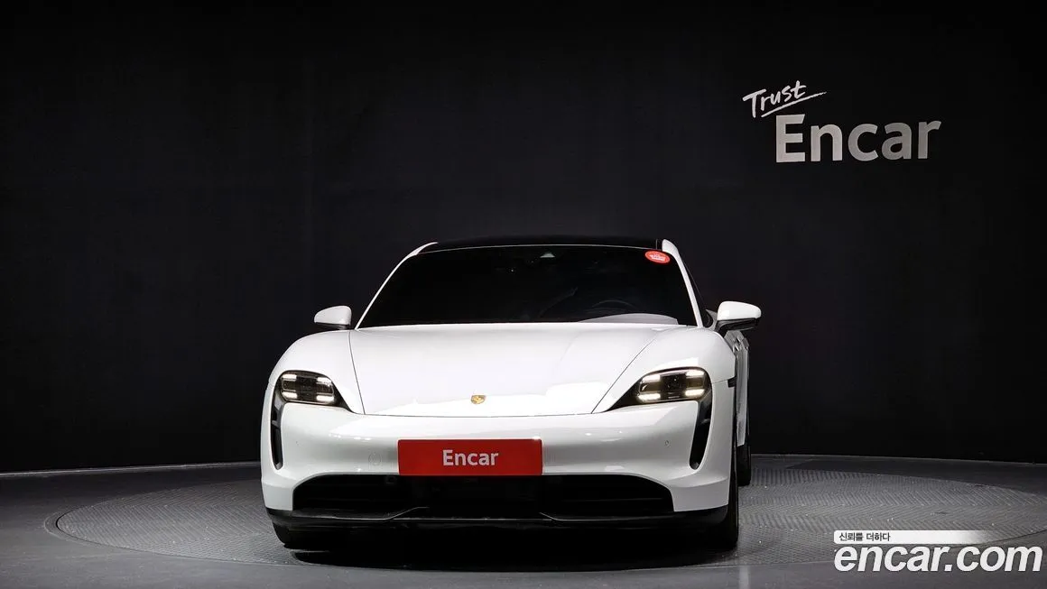 Porsche Taycan 2022 из KR, фото 3
