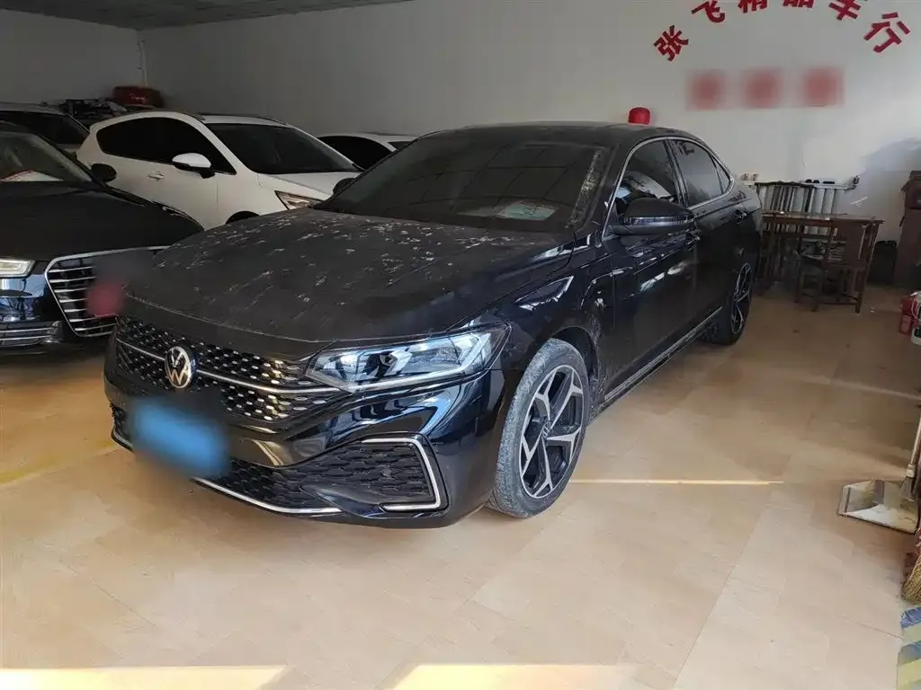 Volkswagen Passat 2023 из CN, фото 2
