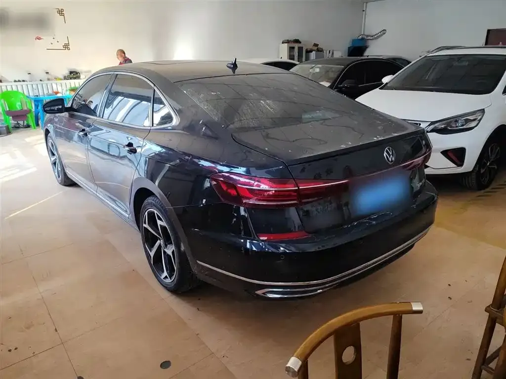 Volkswagen Passat 2023 из CN, фото 6