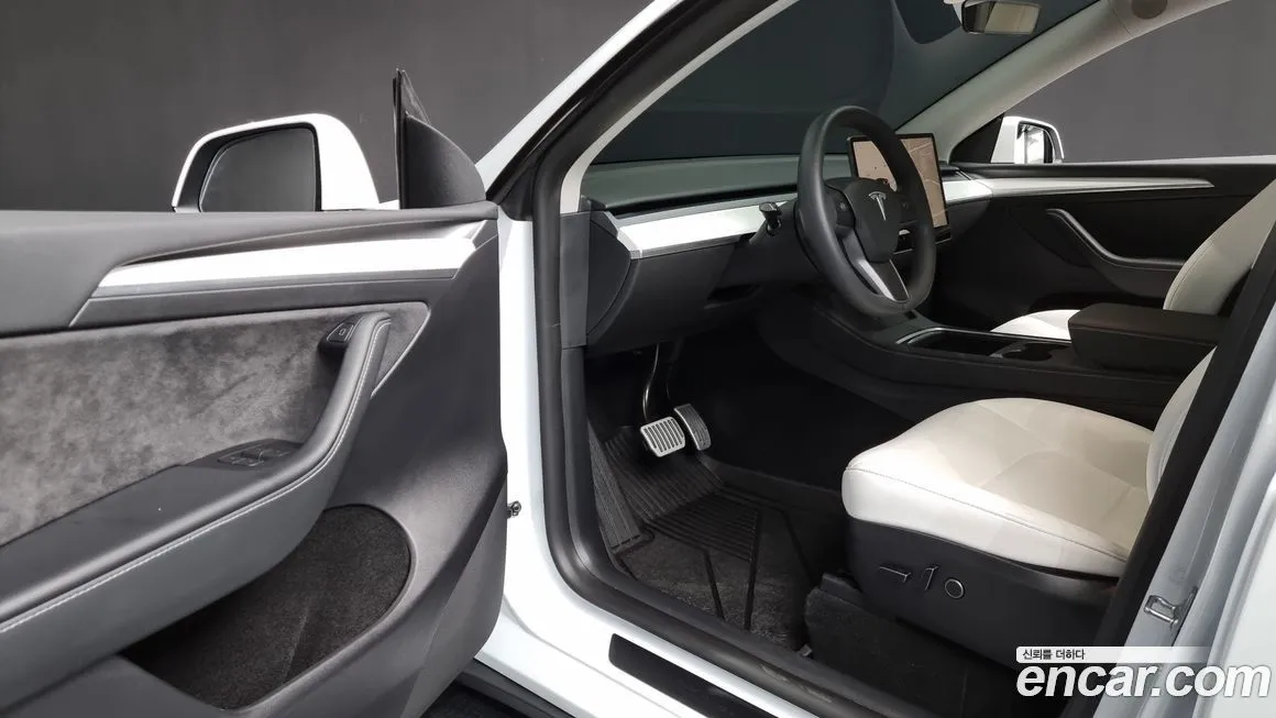 Tesla Model Y 2024 из KR, фото 10
