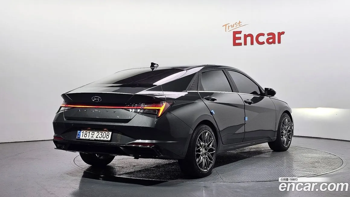 Hyundai AVANTE 2021 из KR, фото 2