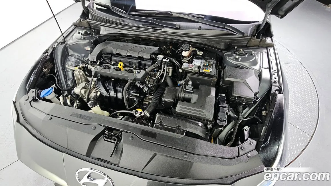Hyundai AVANTE 2021 из KR, фото 6